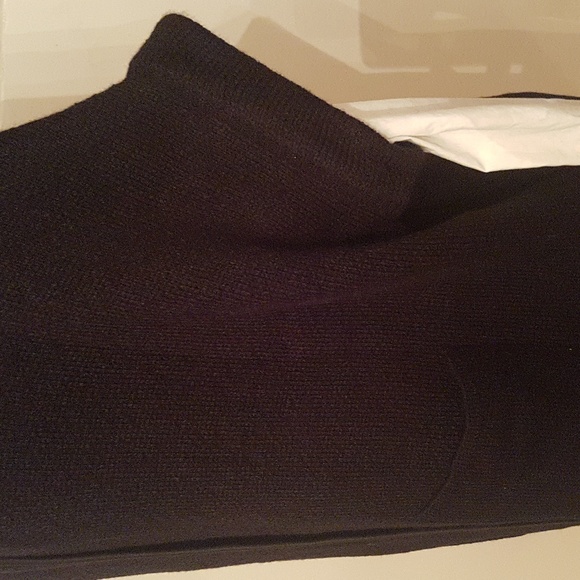 Steve Madden Poncho - Picture 5 of 7